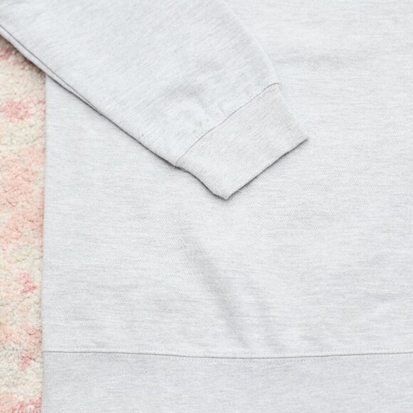 Womens Graphic Sweatshirt - Picture 3 of 5